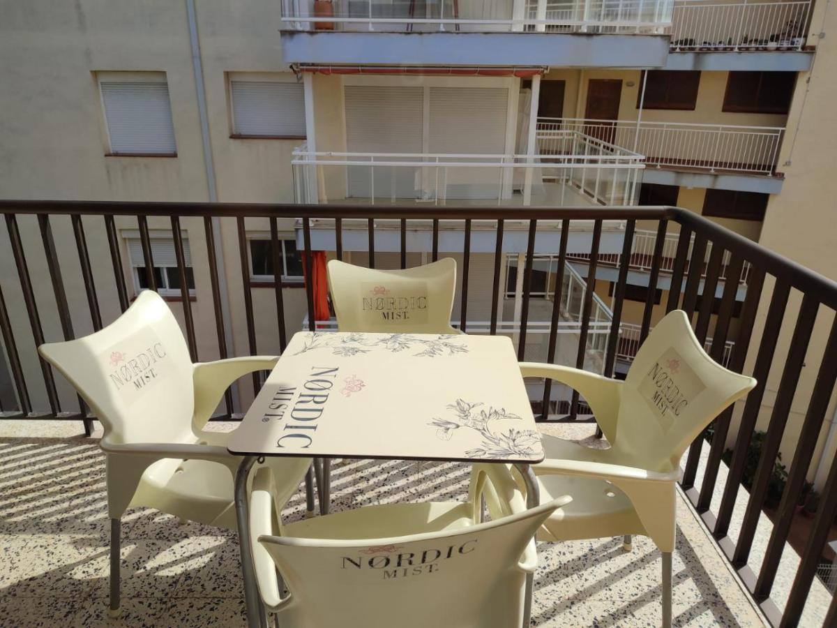 Apartamento Segunda Linea De La Playa Capellan 萨洛 外观 照片
