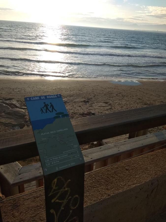 Apartamento Segunda Linea De La Playa Capellan 萨洛 外观 照片
